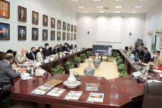 وزير السياحة يترأس الاجتماع الـ١٦ للجنة...